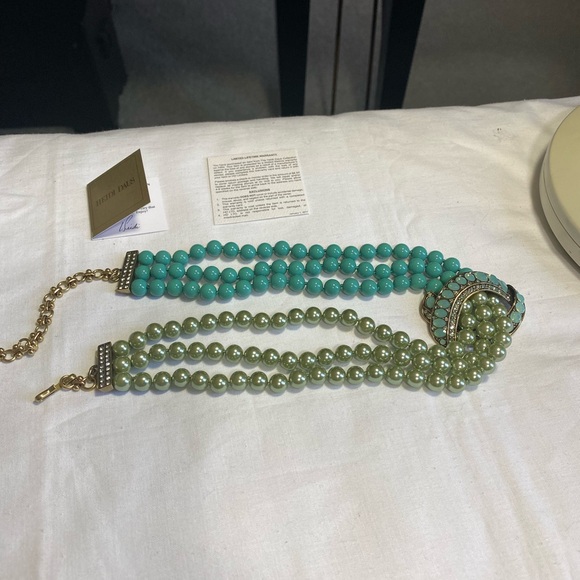 Heidi Daus Green and Gold Beaded Necklace - Picture 6 of 16